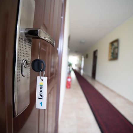 Prenociste Leona Aparthotel Veliko Gradište Εξωτερικό φωτογραφία